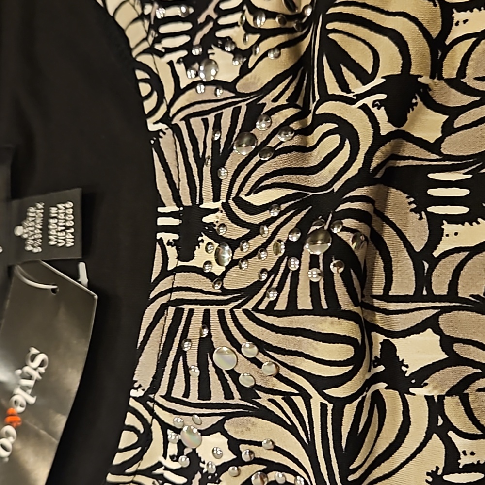 Brand New Style&Co black long sleeve top with flair bottom - Picture 3 of 4